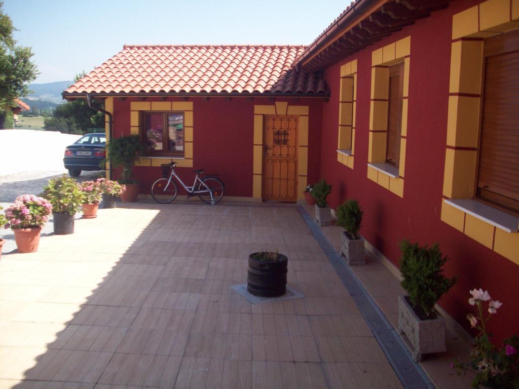Viveda Pension Lydia מראה חיצוני תמונה
